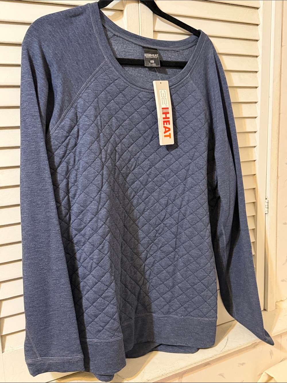 32 Degrees Quilted-Front Scoop Neck Sweater in Heather Blue